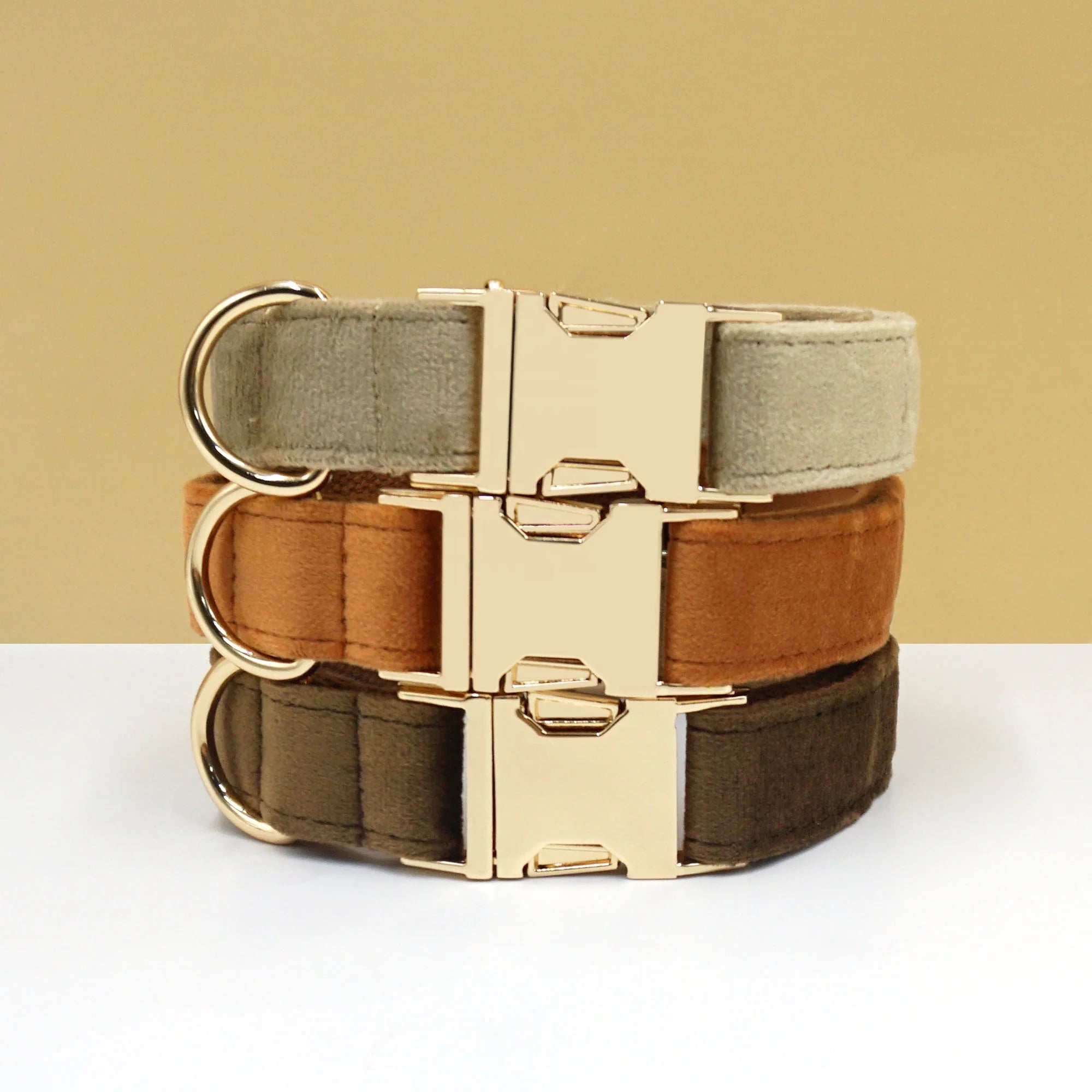 New 2024 Pet Luxury Velvet Dog Collar with Name Wholesale Elegant Grey Designer Dog Collar Personalised Dog Collars for Puppy